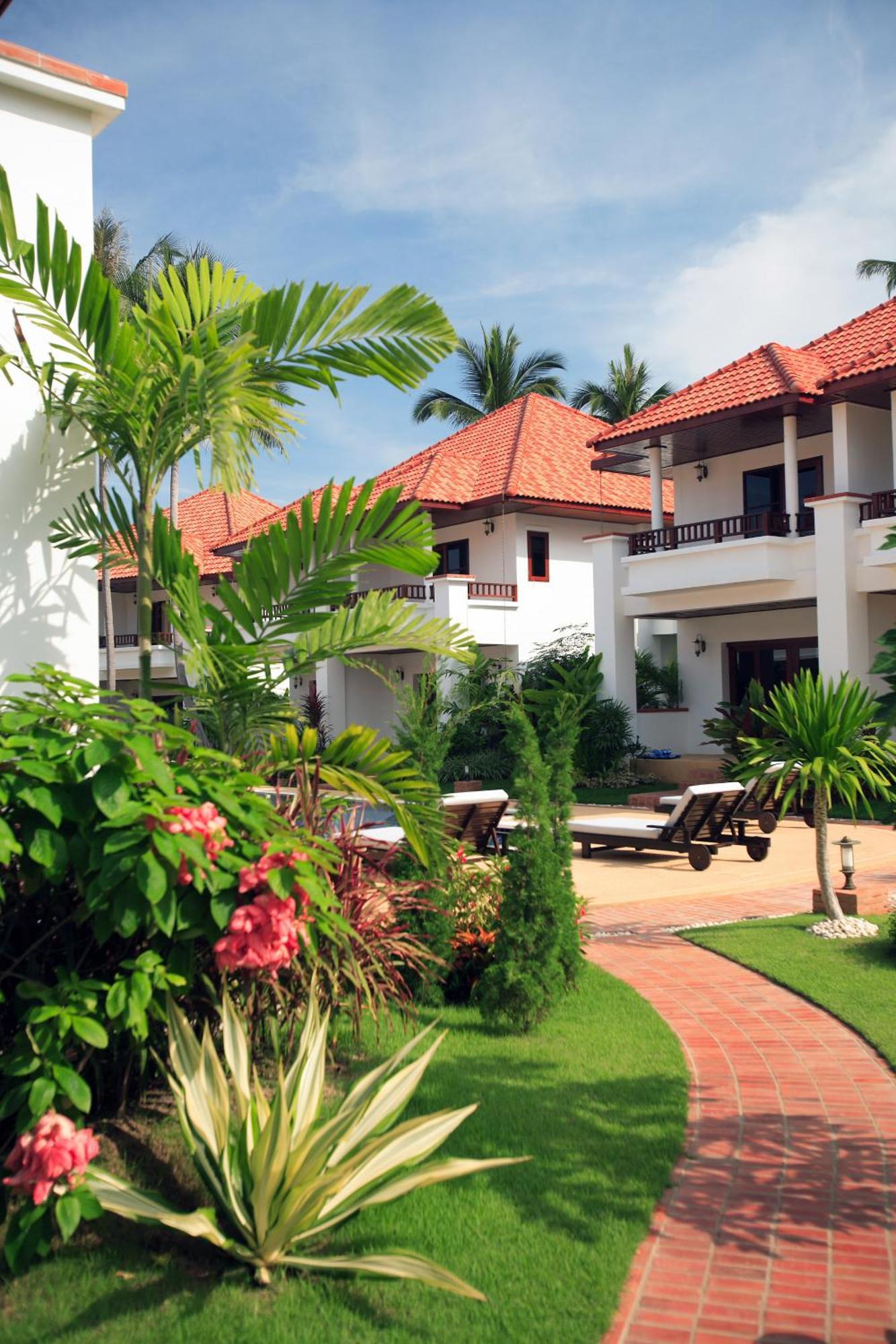 Villa The Gardens à Bang Rak Beach  Extérieur photo